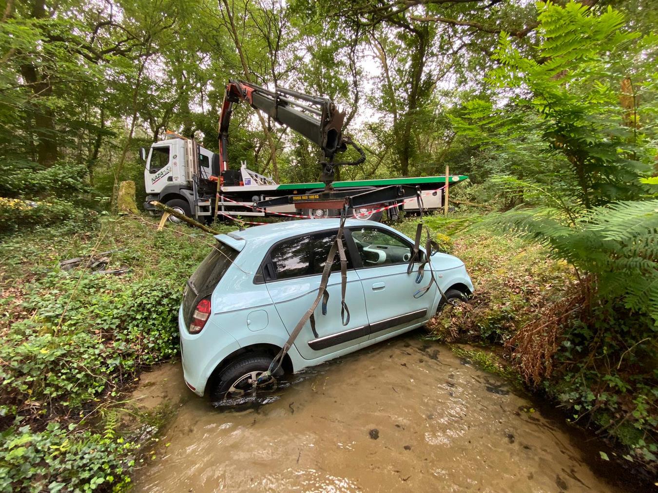 DEPANNAGE VEHICULE IMMERGE